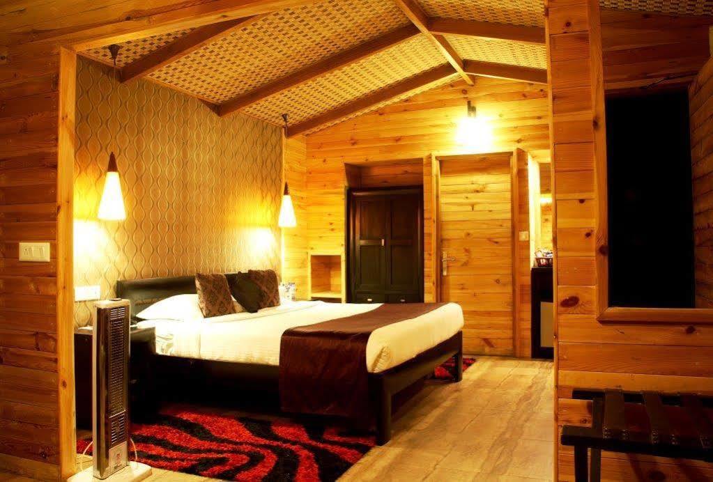 Aamod Resort Shimla Exterior foto
